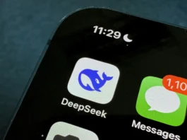 DeepSeek Surpasses ChatGPT on iOS App Store